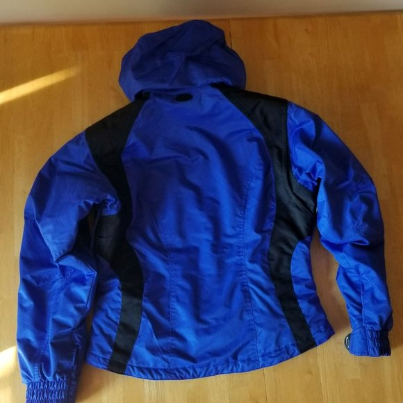 Obermeyer Insulated Ski Jacket with Hood - Picture 2 of 13
